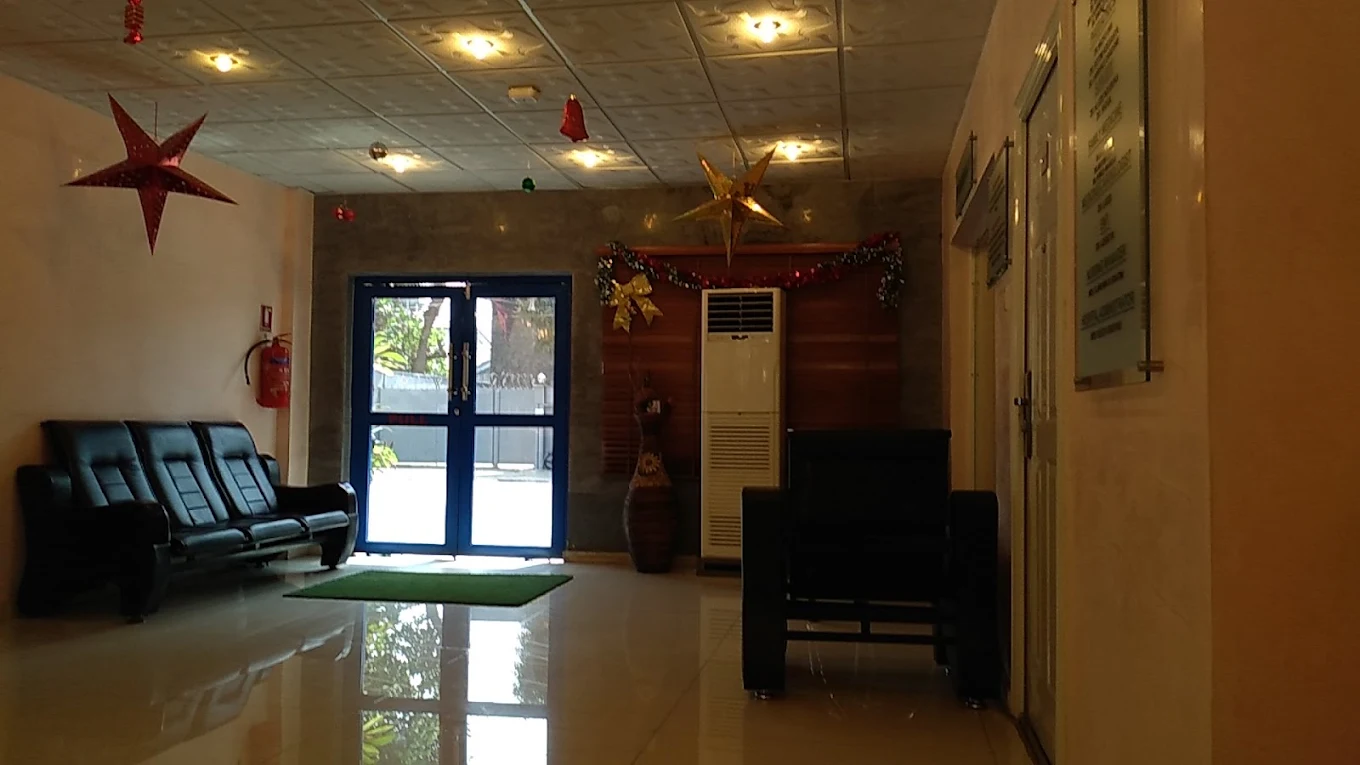 St. Ives Specialist Hospital, photo 2